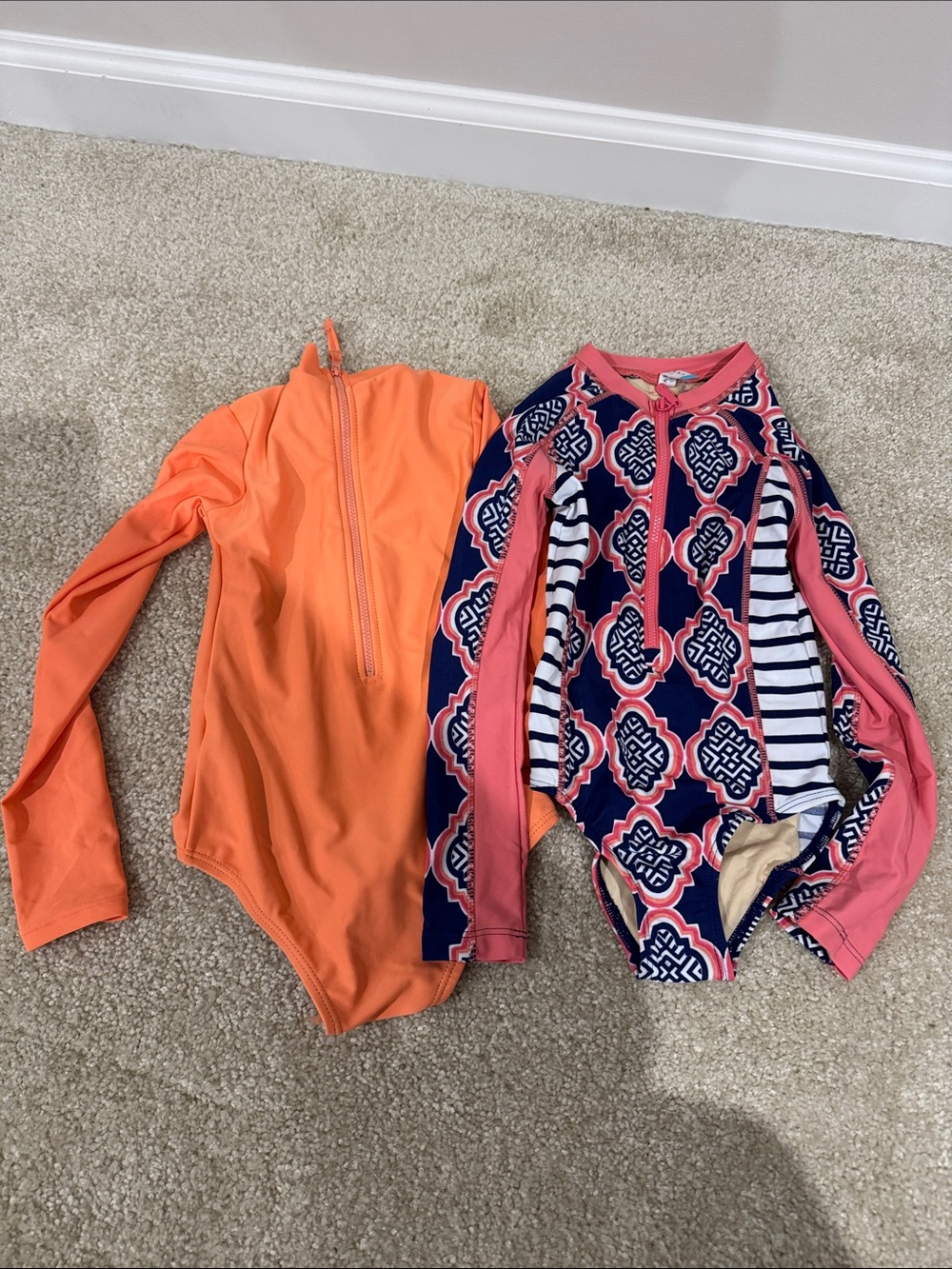 Girls' Long-Sleeve rash guard swim suits